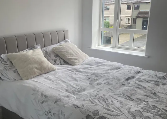 Cosy 2 Bed Near The Center Appartement